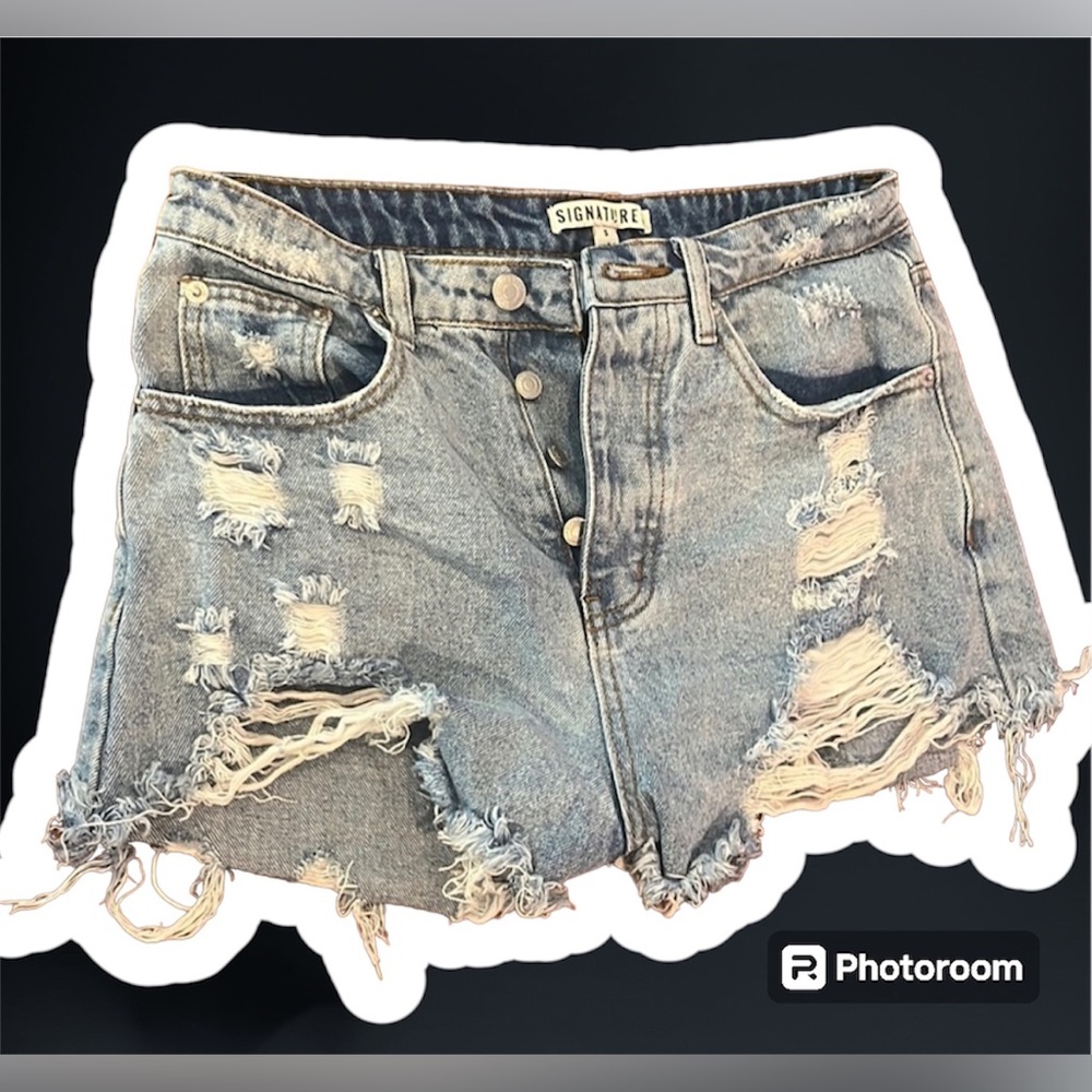 Signature High Rise Frayed Denim Shorts Size Small